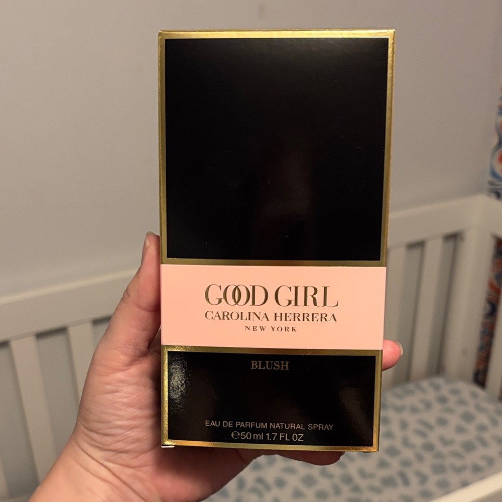 Carolina Herrera Good Girl Blush - Elegant Black and Gold